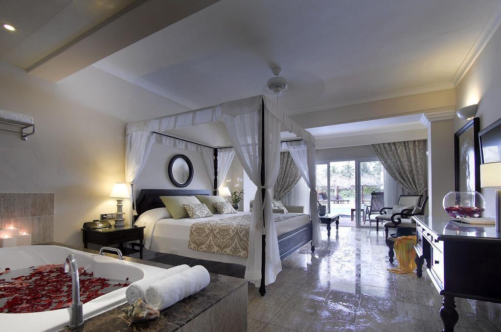 ทีอาร์เอส เทอร์เกซา โฮเต็ล - สำหรับผู้ใหญ่เท่านั้น - ออล อินคลูซีฟ Hotel Bavaro ภายนอก รูปภาพ